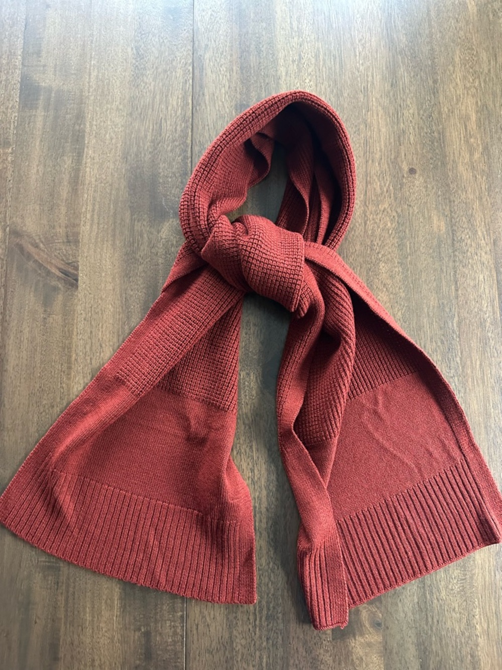 NEW! Banana Republic Men's Knit Scarf - Terracotta Red 100% wool